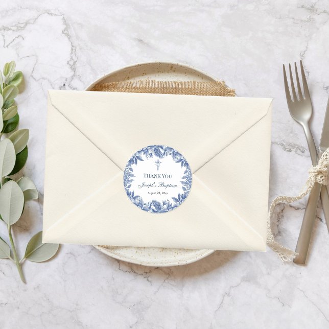 Adesivo Redondo Floral Toile Azul Batismo (Criador carregado)