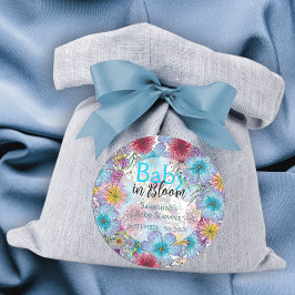 Adesivo Redondo Flores Radiantes Elegantes Boêmicas Bebê em Sangue