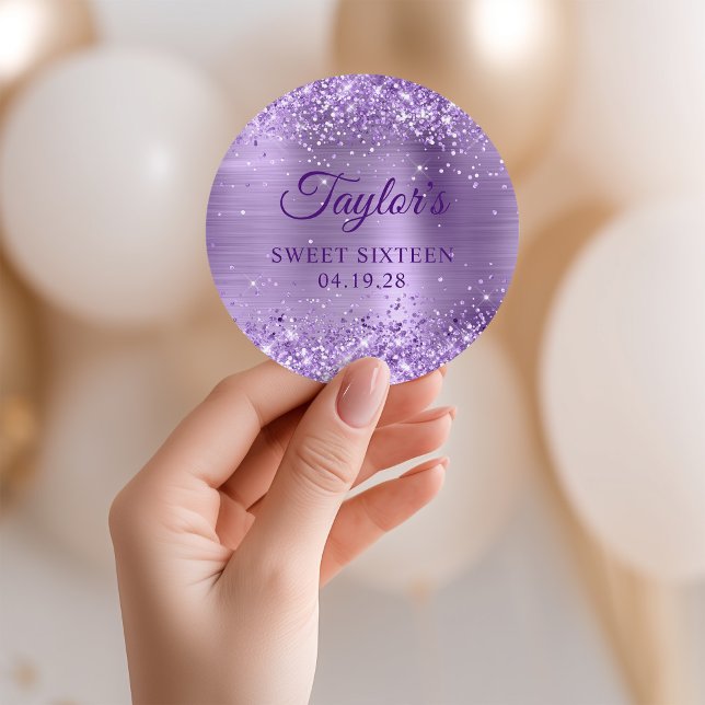 Adesivo Redondo Folha Roxa Leve Doce Dezesseis (Glittery Light Purple Foil Sweet Sixteen Classic Round Sticker)