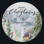 Adesivo Redondo Forest Woodland Merry Christmas Family Name<br><div class="desc">Adicione um toque perfeito aos seus envelopes, favoritos para festas ou presentes de Natal com as nossas Etiquetas de nome da Floresta de Férias da Floresta de Feliz Natal. Pessoa com seu nome de família ou texto de sua escolha para criar um adesivo do tipo que seus amigos e família...</div>