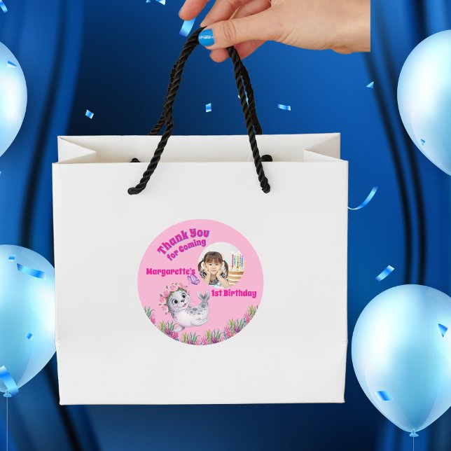 Adesivo Redondo Foto Cinematográfica Branca De Leão De Leão De Mar (Criador carregado)