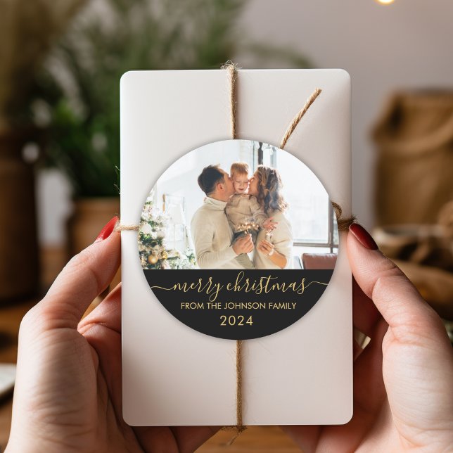 Adesivo Redondo Foto da família Black Dourado Script Feliz Natal (Criador carregado)