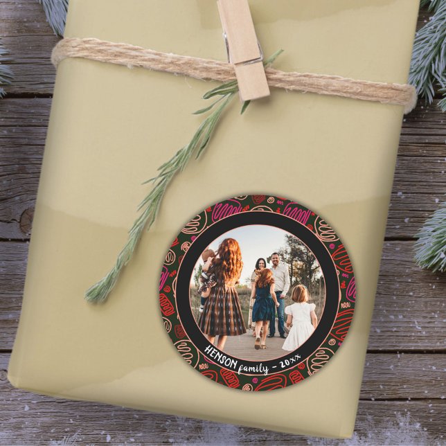 Adesivo Redondo Foto da família natalícia do Red One Line art (Criador carregado)