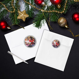 Adesivo Redondo Foto da Memória de Natal da Xadrez Branca Moderna