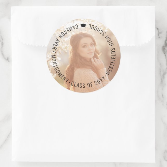 Adesivo Redondo Foto de Graduação Moderna em Círculo Simples Minim (Bolsa)