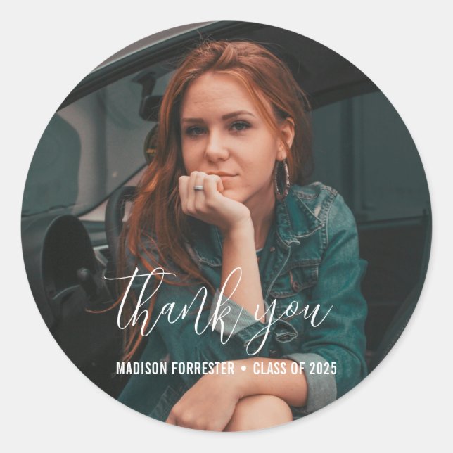 Adesivo Redondo Foto de Graduação | Script Elegante Obrigado (Frente)