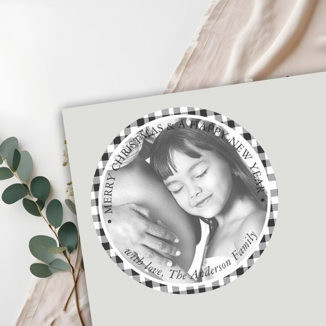 Adesivo Redondo Foto de Natal Padrão de Gingham na Xadrez Branca P (Criador carregado)