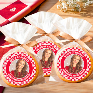 Adesivo Redondo Foto do Chá de Noiva da Rainha de Copas Retrô