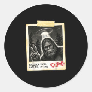 Adesivo Redondo Foto engraçada de bigfoot alienígena ufo antiga ev