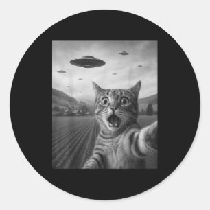 Adesivo Redondo Foto engraçada de gato surpreso com alienígena OVN