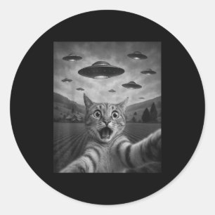 Adesivo Redondo Foto engraçada de gato surpreso com alienígena OVN