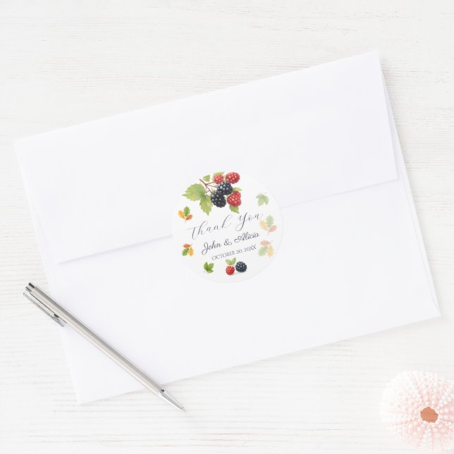 Adesivo Redondo Foto Romântica Rustic Autumn Berry Back (Envelope)