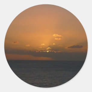 Adesivo Redondo Fotografia de paisagens do Sol por Trás das Nuven