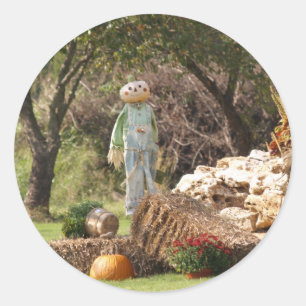 Adesivo Redondo Fotografia de Pumpkin com Espantalho Cênico