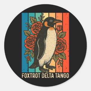Adesivo Redondo Foxtrots Deltas Tangos Penguins Anti Trump 4