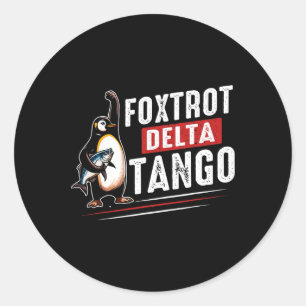 Adesivo Redondo Foxtrots Deltas Tangos Penguins Anti Trump 6