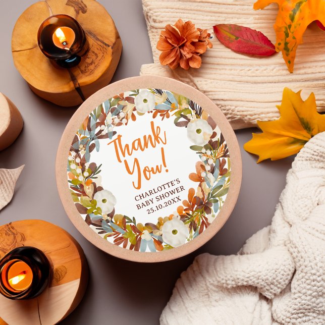 Adesivo Redondo Fraqueia floral chá de fraldas de abóbora (Floral wreath fall little pumpkin baby shower classic round sticker)