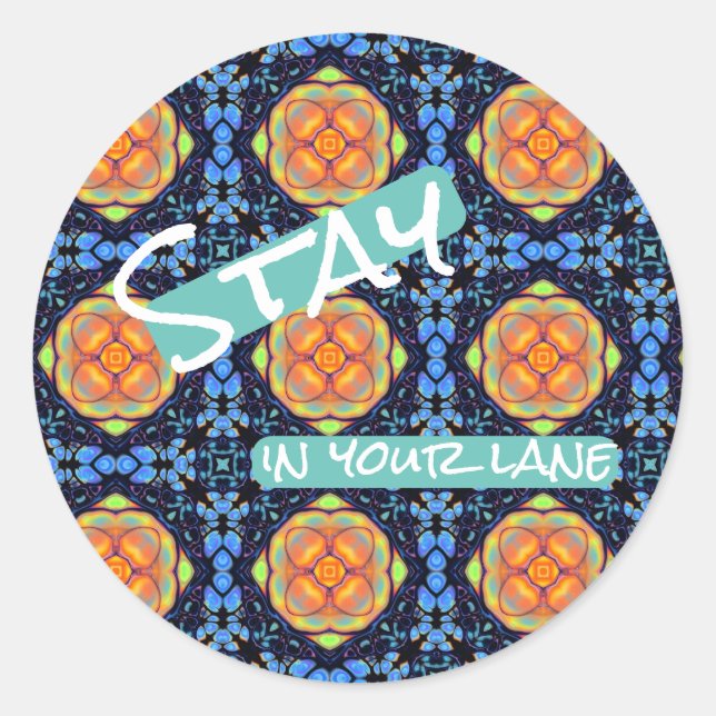 Adesivo Redondo garota mandão (Frente)