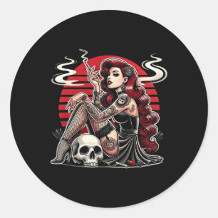 Adesivo Redondo Garota Pin-up Gótica Tatuada Com Caveira Horror Vi
