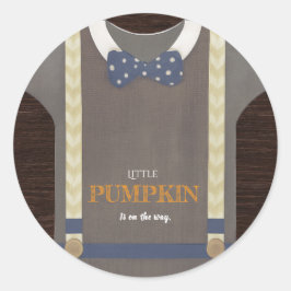 Adesivo Redondo Garoto chá de fraldas outono macacão azul