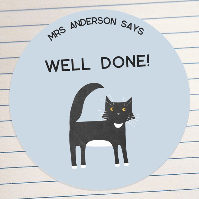 Adesivo Redondo Gato de Encorajamento do Nome do Professor (Fun black and white tuxedo cat personalized teacher encouragement school class well done stickers)