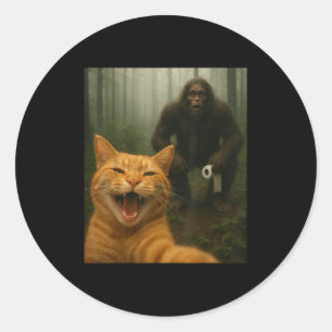 Adesivo Redondo Gato Engraçado Surpreende Selfie Feliz Com Sasq Pé