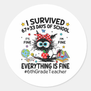 Adesivo Redondo Gato Preto Sobrevivi 67+33 Dias De Escola 6º Ano