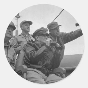 Adesivo Redondo General Douglas MacArthur Shelling da Inchon