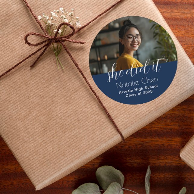 Adesivo Redondo Graduação de Foto Azul Elegante Moderna (Criador carregado)