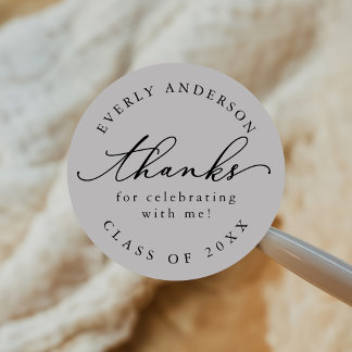 Adesivo Redondo Graduação Simples de Script Moderno