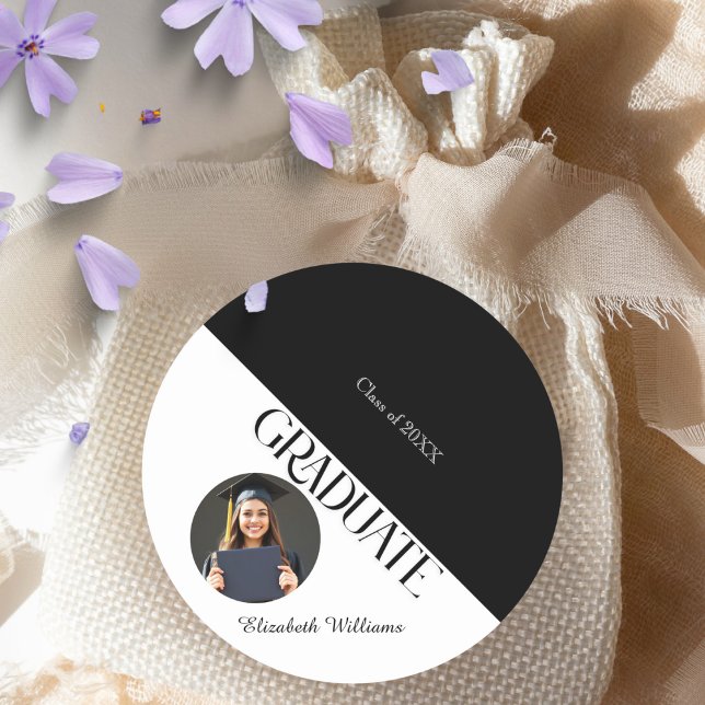 Adesivo Redondo Graduação Simples Preto e Branco (Criador carregado)