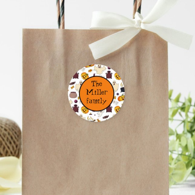 Adesivo Redondo Gráficos do Dia das Bruxas Personalizados Monogram (Criador carregado)