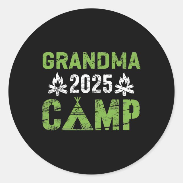 Adesivo Redondo Grandma Camp 2025 Family Vacation Summer Camping C (Frente)