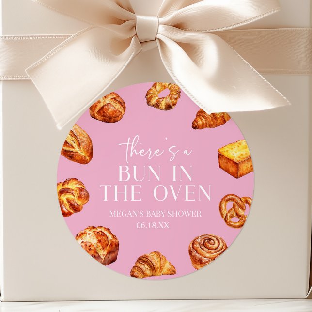 Adesivo Redondo Há Um Bolo No Forno Churrasco Chá de Bebê (Criador carregado)