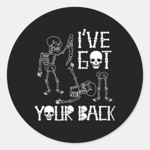 Adesivo Redondo Halloween Skeletons Eu Tenho Seus Homens De Costum