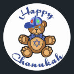 Adesivo Redondo Happy Chanukah Teddy Bear<br><div class="desc">Um urso de pelúcia bonito com uma estrela judaica no seu peito deseja a todos um Feliz Chanukah.</div>