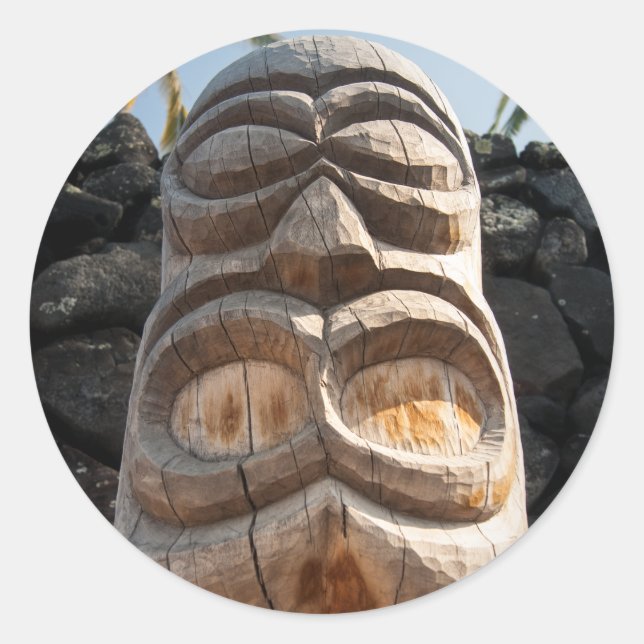 Adesivo Redondo Hawaiai Wood Tiki Ki'i Big Island Native Carving (Frente)