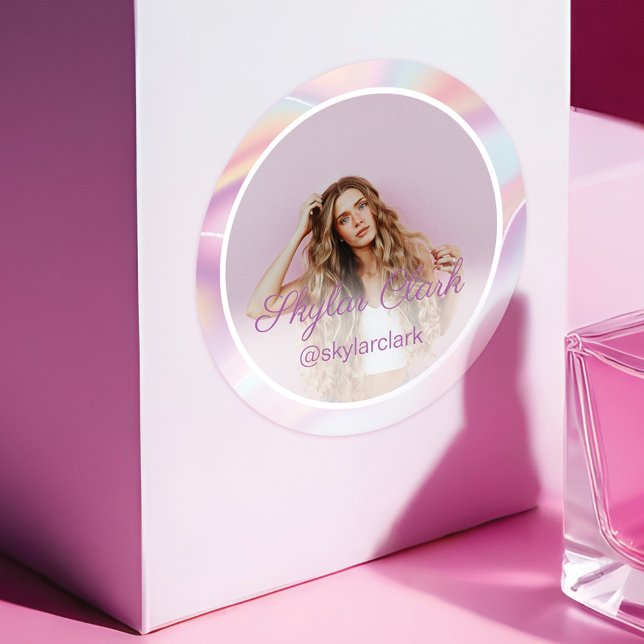 Adesivo Redondo Holograma de Pastel Rosa-Rosa Foto de Mídia Social (Social Media Photo Pink Pastel Hologram Classic Round Sticker)