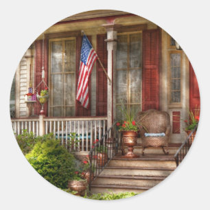 Adesivo Redondo House - Belvidere, NJ - Uma casa clássica american