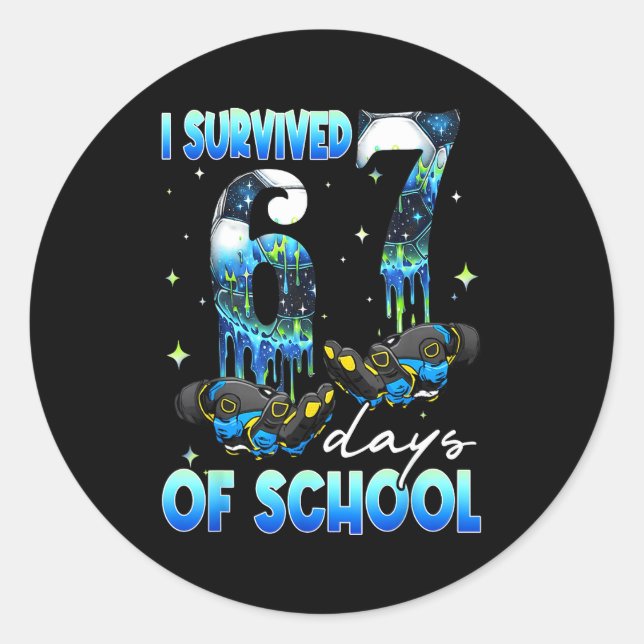 Adesivo Redondo I Survived 67 Days Of School Soccer Boys Kids Six  (Frente)