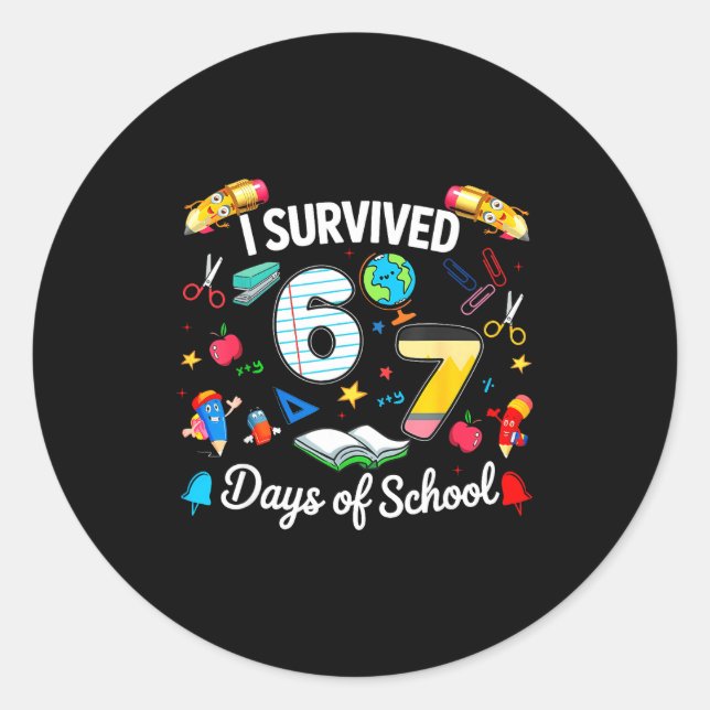 Adesivo Redondo I Survived 67 Days Of School Teachers Students Boy (Frente)