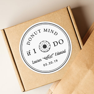 Adesivo Redondo Ícone de Donut Favor de Casamento Donut Mind If I 