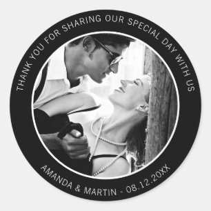 Adesivo Redondo Imagem elegante de preto e branco, obrigado