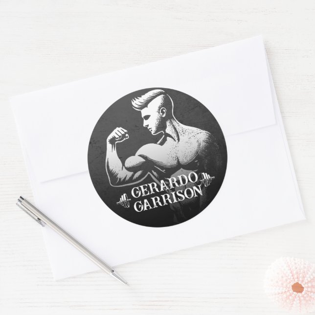 Adesivo Redondo Instrutor de ginástica de construção de Malhações  (Envelope)