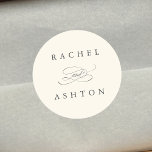 Adesivo Redondo Ivory Simple Elegant Wedding<br><div class="desc">Elegante e simples adesivo de casamento com seus nomes. Para uma personalização mais avançada deste design,  clique no BOTÃO FERRAMENTA DESIGN AZUL acima! Itens correspondentes também estão disponíveis.</div>