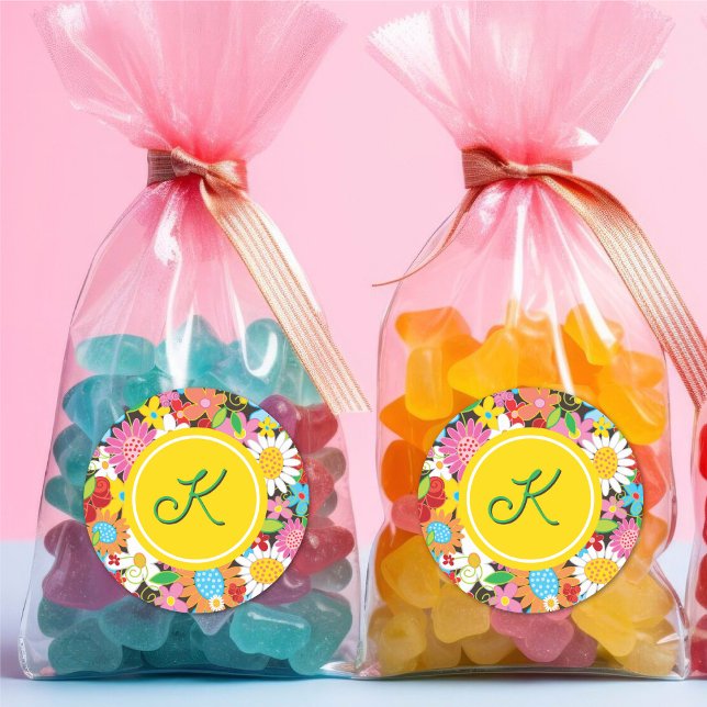 Adesivo Redondo Jardim de Flores de Primavera Caprichosas Monogram (Chic Spring Flowers Garden Kid's Birthday Party Favor Monogram Sticker / Envelope Seal @ fat_fa_tin)