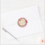 Adesivo Redondo Jelly Rosquinha Doughnut Hanukkah Chanukkah Sufgan<br><div class="desc">Apresenta um marcador original ilustrativo de uma deliciosa rosquinha de gelatina tocada com açúcar em pó. Perfeito para Hanukkah! Não vê o que está procurando? Precisa de ajuda para a personalização? Entre em contato com Rebecca para ter algo projetado só para você.</div>