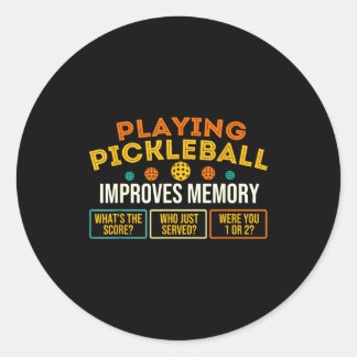 Adesivo Redondo Jogar pickleball melhora a memória - pickleballers