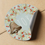 Adesivo Redondo JOY Typografia Holly Berries Wreath Blue Christmas<br><div class="desc">Etiqueta azul-clara de menta / selo de presente ou envelope com a água de Natal,  framboesa com folhagem,  um grande sino e guião de tipografia branca JOY.</div>