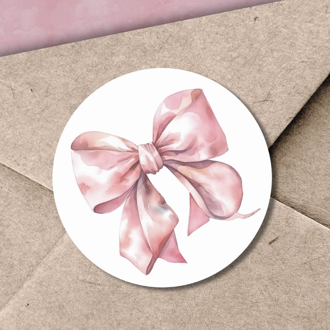 Adesivo Redondo Laço Rosa Simples para Noiva ou Chá de Bebê (Pink Bow Simple Bridal Or Baby Shower Classic Round Sticker)